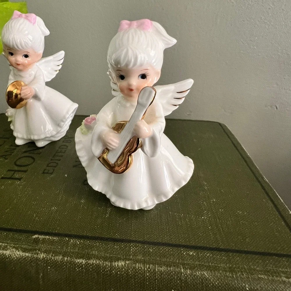 Vintage Lefton China Angel Figurines Set of 2 White Gold Porcelain 10948 3.25